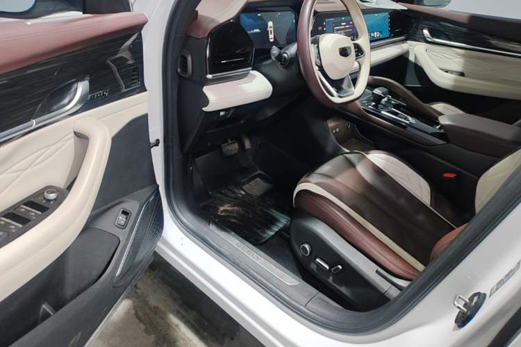 Used Geely Auto Monjaro L 2021 2.0TD DCT EVO Two-Wheel Drive Smart Luxury Version Driver Seat