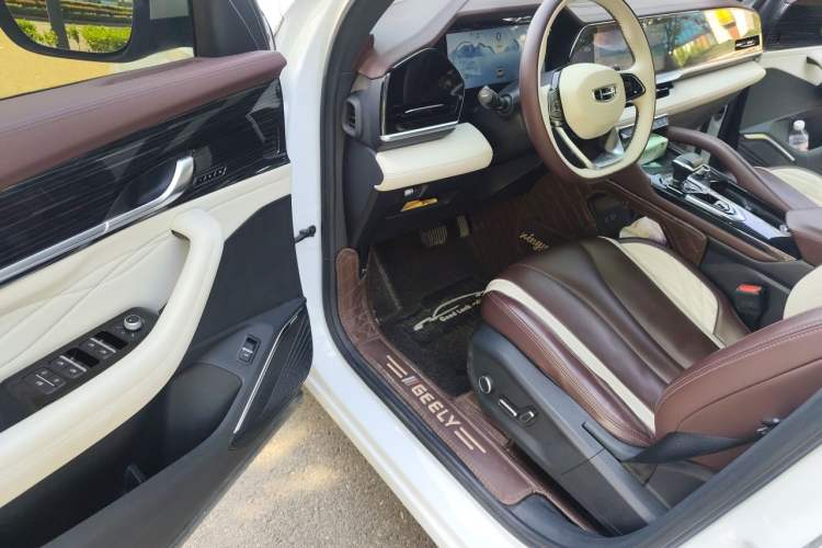 Used Geely Auto Monjaro L 2021 2.0TD High-Power Automatic All-Wheel Drive Luxury Version Driver Seat