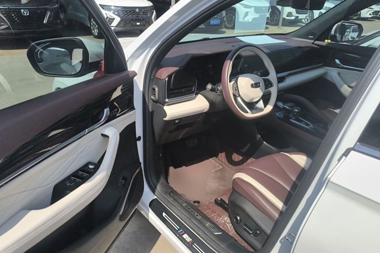 Used Geely Auto Monjaro L 2021 2.0TD DCT EVO Two-Wheel Drive Smart Luxury Version Driver Seat