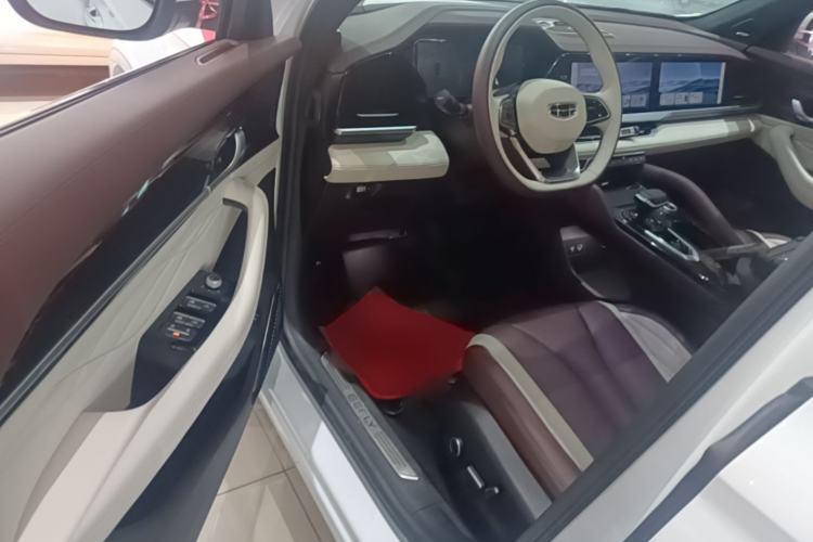 Used Geely Auto Monjaro L 2021 2.0TD DCT EVO Two-Wheel Drive Smart Luxury Version Driver Seat