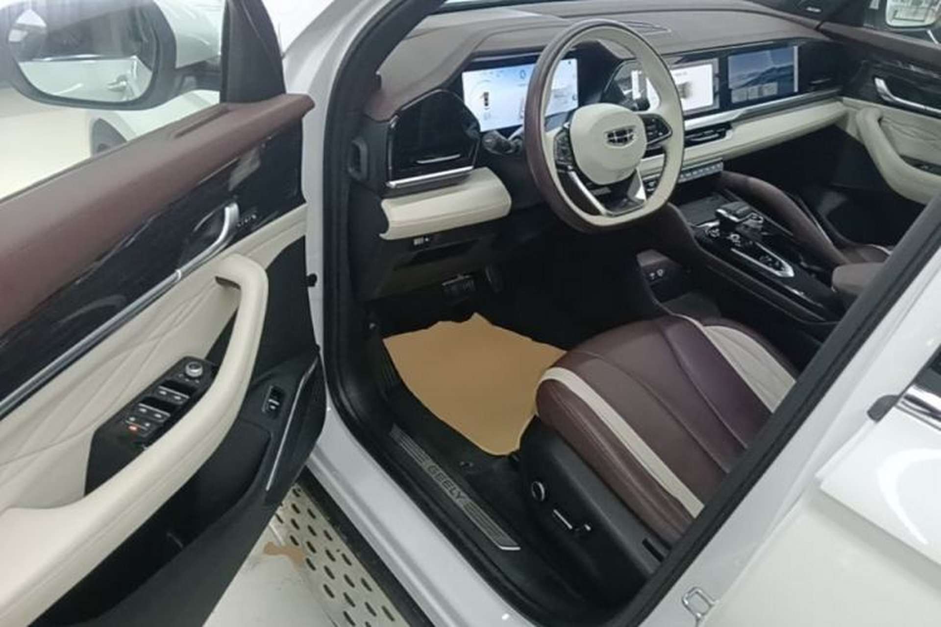 Used Geely Auto Monjaro L 2021 2.0TD DCT EVO Two-Wheel Drive Smart Luxury Version Driver Seat