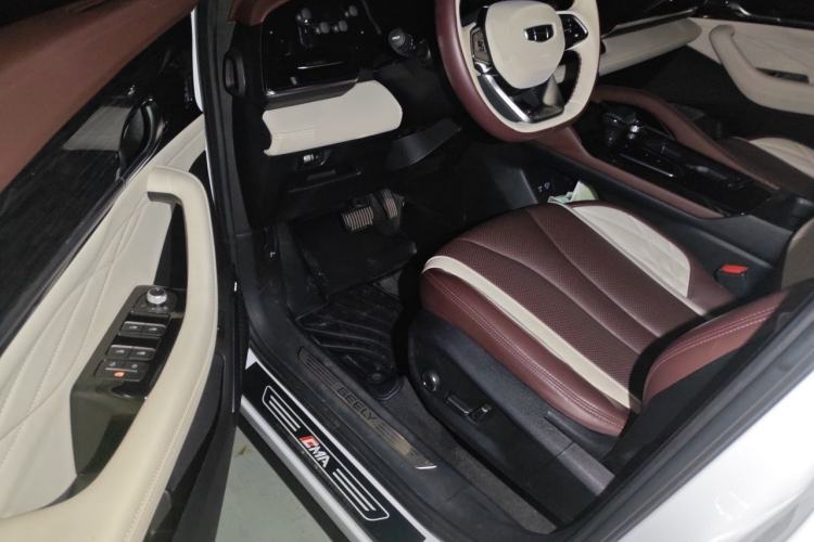 Used Geely Auto Monjaro L 2021 2.0TD High-Power Automatic All-Wheel-Drive Flagship Version Driver Seat