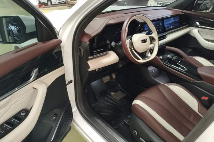 Used Geely Auto Monjaro L 2021 2.0TD DCT EVO Two-Wheel Drive Prestige Version Driver Seat