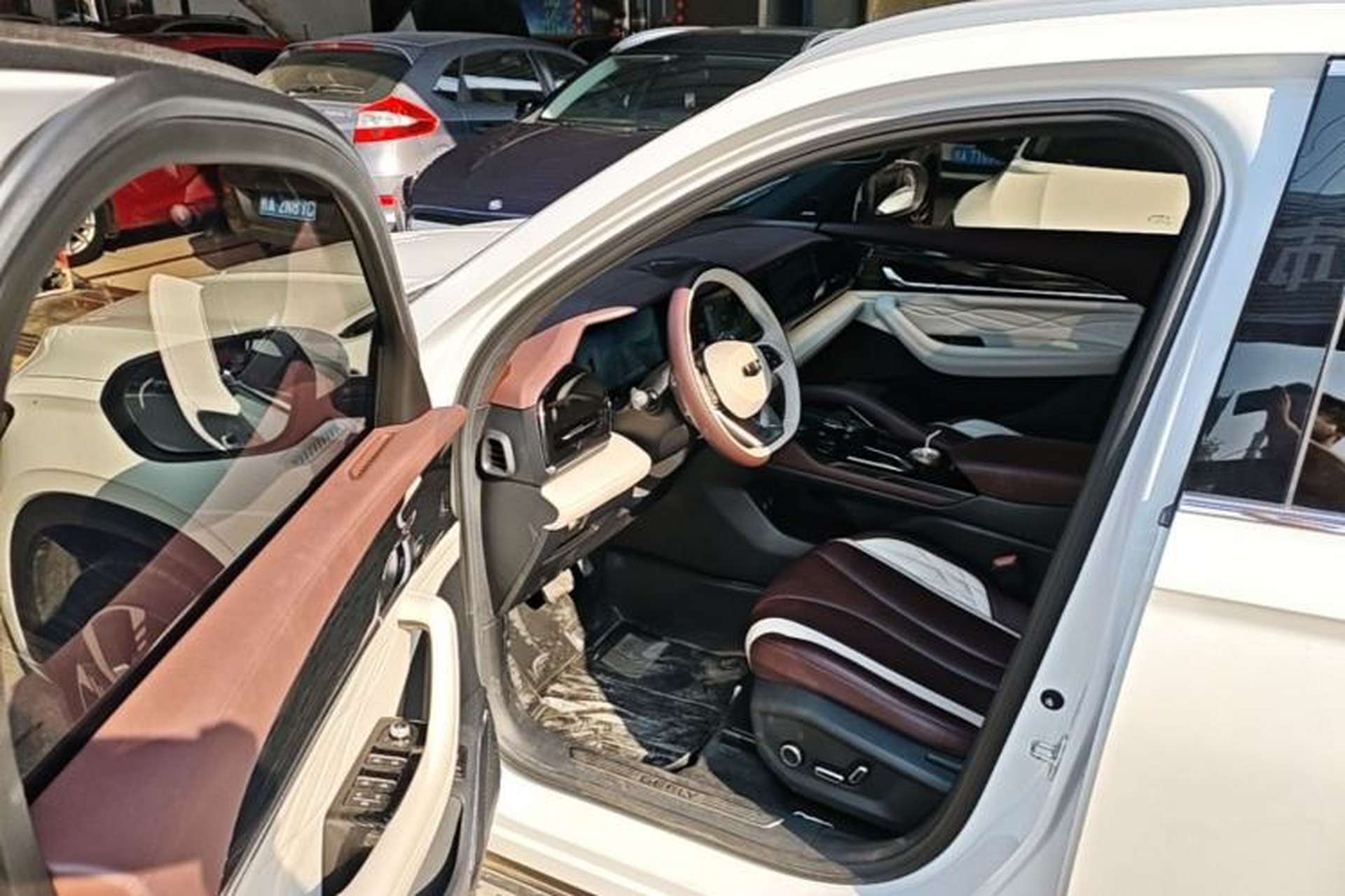 Used Geely Auto Monjaro L 2021 2.0TD DCT EVO Two-Wheel Drive Smart Luxury Version Driver Seat