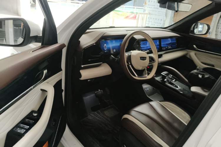 Used Geely Auto Monjaro L 2021 2.0TD DCT EVO Two-Wheel Drive Prestige Version Driver Seat