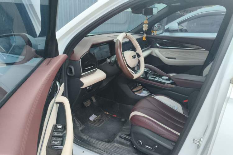 Used Geely Auto Monjaro L 2021 2.0TD DCT EVO Two-Wheel Drive Smart Luxury Version Driver Seat