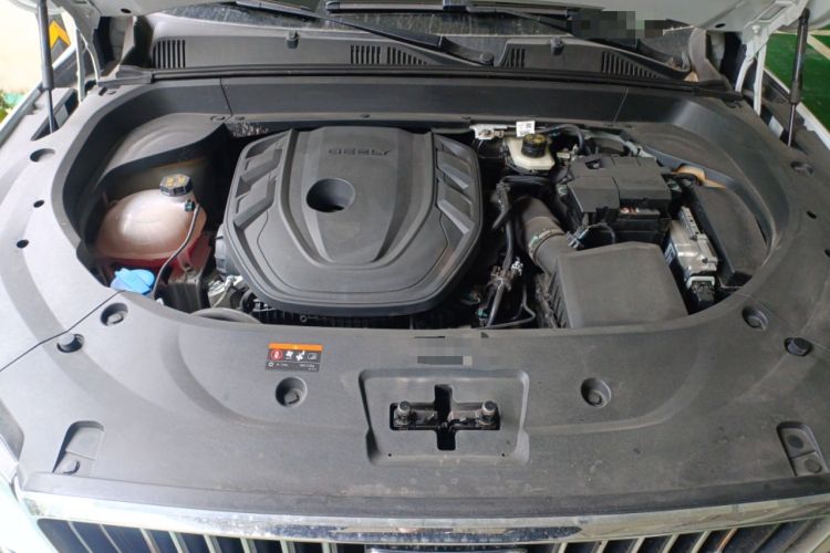 Used Geely Auto Monjaro L 2021 2.0TD DCT EVO Two-Wheel Drive Prestige Version Engine Bay