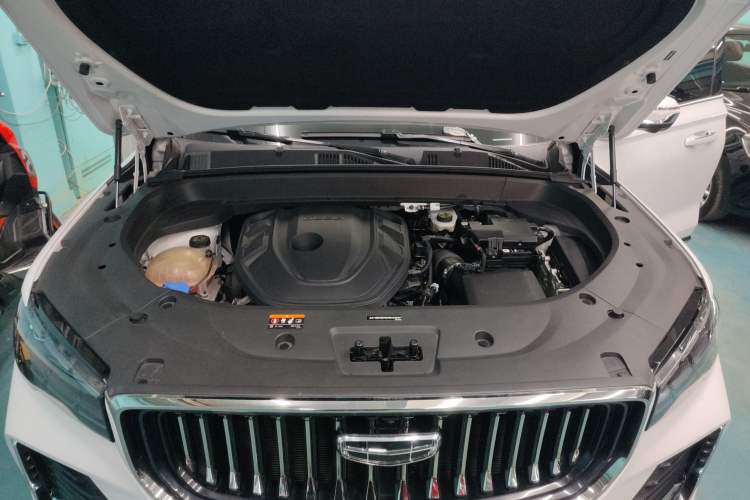 Used Geely Auto Monjaro L 2021 2.0TD High-Power Automatic All-Wheel Drive Luxury Version Engine Bay