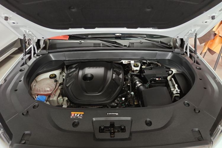 Used Geely Auto Monjaro L 2021 2.0TD DCT EVO Two-Wheel Drive Prestige Version Engine Bay