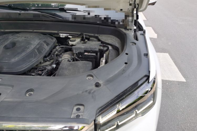 Used Geely Auto Monjaro L 2021 2.0TD DCT EVO Two-Wheel-Drive Flagship Version Engine Bay Left