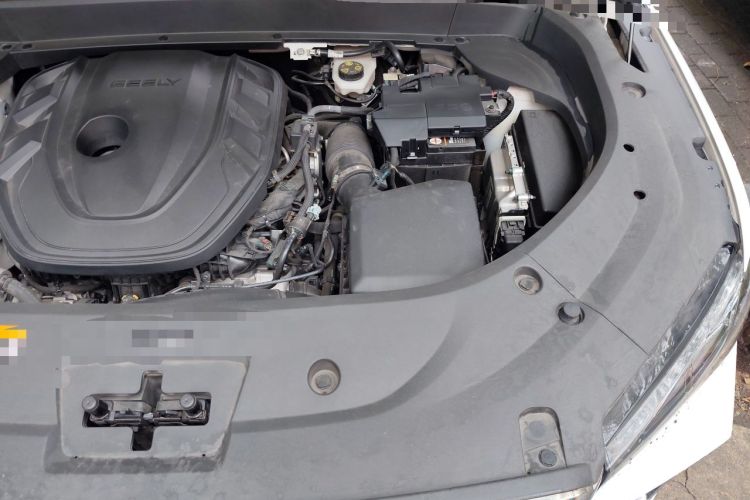 Used Geely Auto Monjaro L 2021 2.0TD DCT EVO Two-Wheel Drive Prestige Version Engine Bay Left