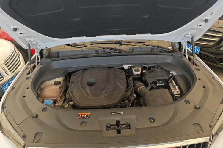 Used Geely Auto Monjaro L 2021 2.0TD DCT EVO Two-Wheel Drive Smart Luxury Version Engine Bay