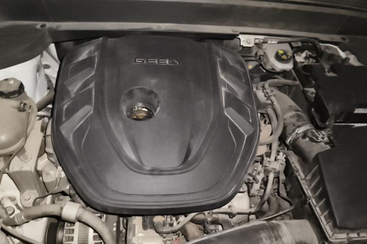 Used Geely Auto Monjaro L 2021 2.0TD High-Power Automatic All-Wheel-Drive Flagship Version Engine Bay
