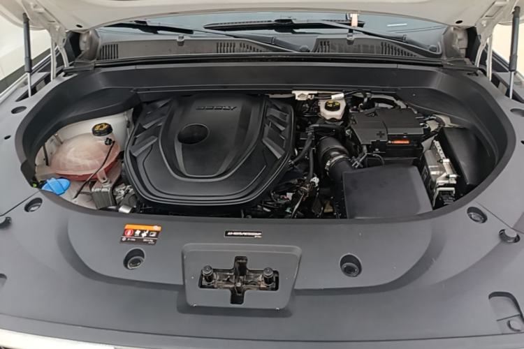 Used Geely Auto Monjaro L 2021 2.0TD DCT EVO Two-Wheel Drive Prestige Version Engine Bay