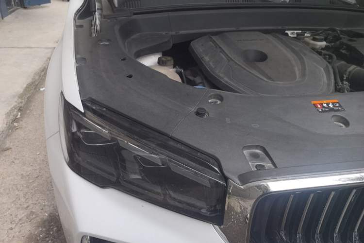 Used Geely Auto Monjaro L 2021 2.0TD DCT EVO Two-Wheel Drive Prestige Version Engine Bay Right