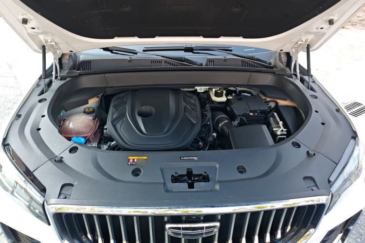 Used Geely Auto Monjaro L 2021 2.0TD DCT EVO Two-Wheel Drive Smart Luxury Version Engine Bay
