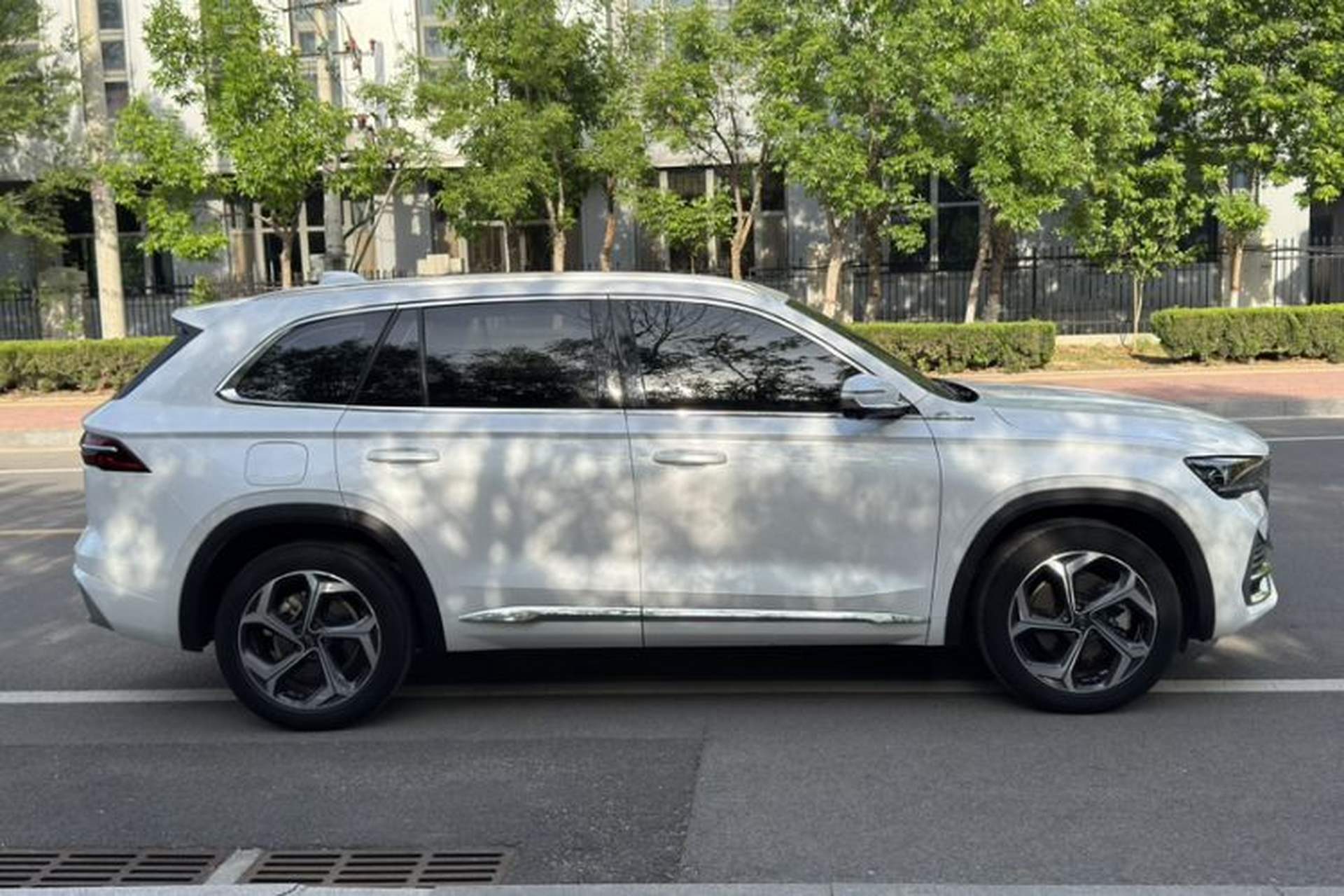 Used Geely Auto Monjaro L 2021 2.0TD DCT EVO Two-Wheel Drive Prestige Version Exterior 2