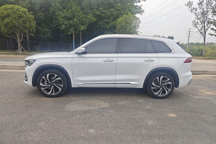 Used Geely Auto Monjaro L 2021 2.0TD DCT EVO Two-Wheel Drive Smart Luxury Version Exterior 4