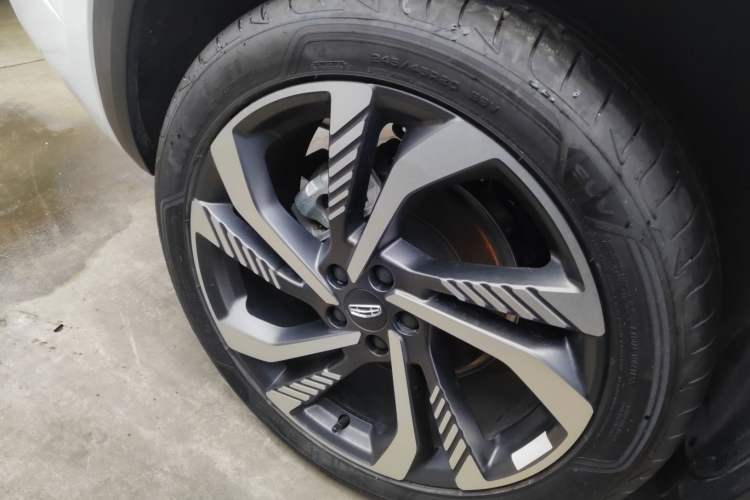 Used Geely Auto Monjaro L 2021 2.0TD High-Power Automatic All-Wheel-Drive Flagship Version Exterior 8