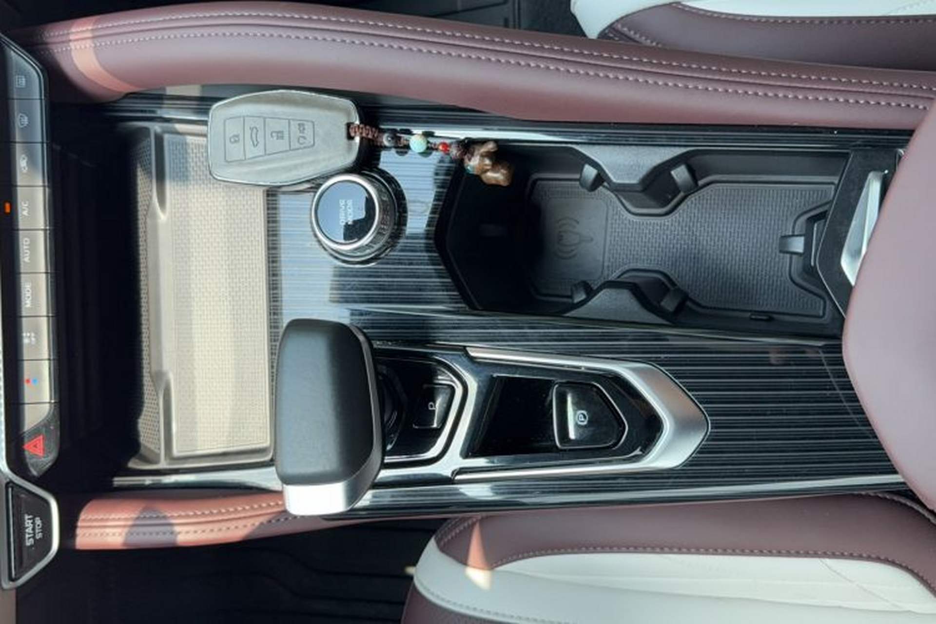 Used Geely Auto Monjaro L 2021 2.0TD DCT EVO Two-Wheel Drive Smart Luxury Version Gear Lever