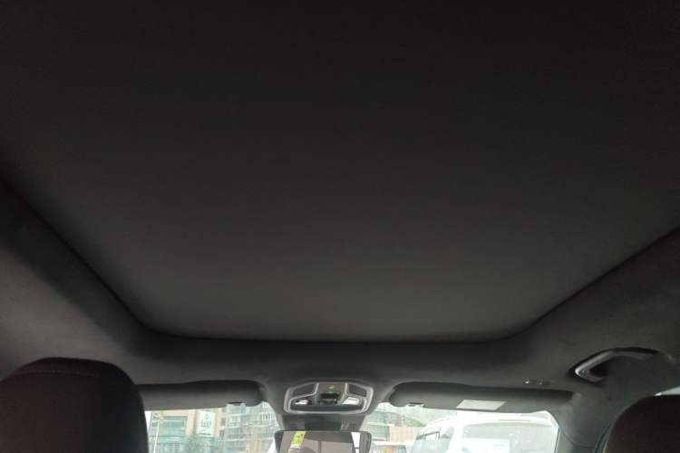 Used Geely Auto Monjaro L 2021 2.0TD High-Power Automatic All-Wheel Drive Luxury Version Headliner
