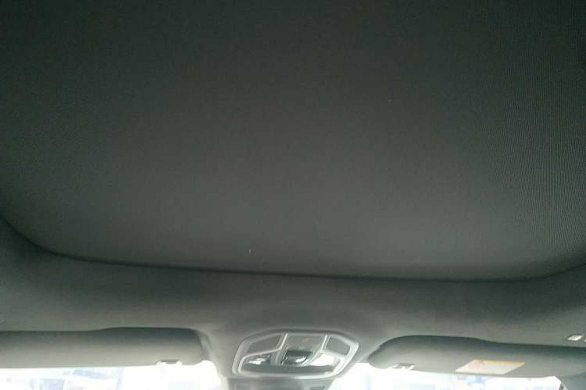 Used Geely Auto Monjaro L 2021 2.0TD High-Power Automatic All-Wheel-Drive Flagship Version Headliner