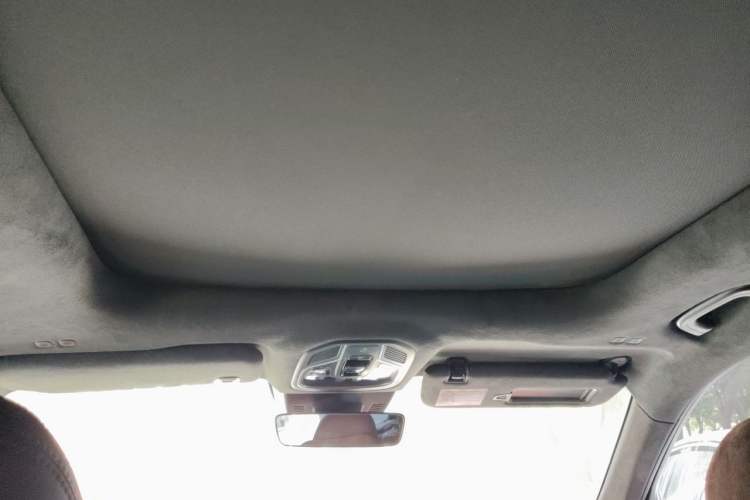 Used Geely Auto Monjaro L 2021 2.0TD High-Power Automatic All-Wheel Drive Luxury Version Headliner