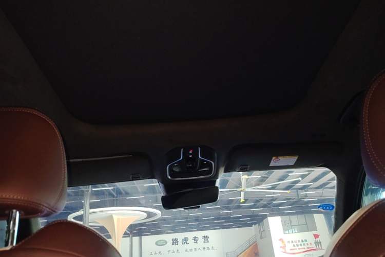 Used Geely Auto Monjaro L 2021 2.0TD High-Power Automatic All-Wheel-Drive Flagship Version Headliner