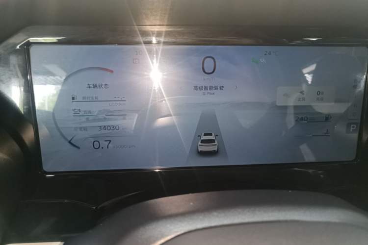 Used Geely Auto Monjaro L 2021 2.0TD DCT EVO Two-Wheel Drive Smart Luxury Version Instrument Cluster