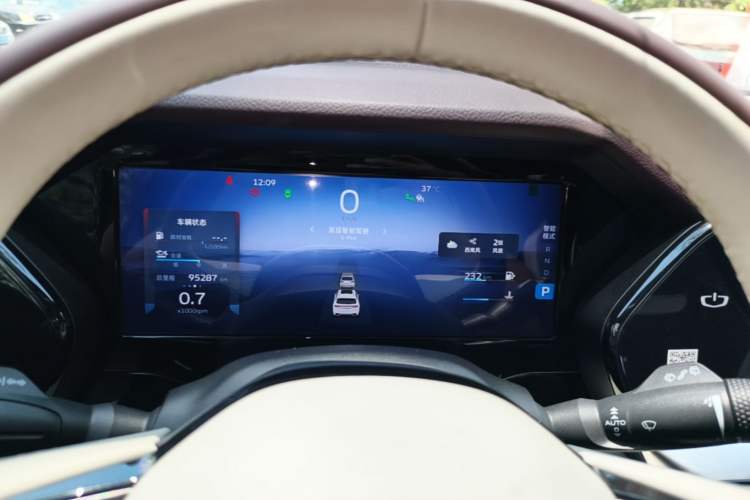 Used Geely Auto Monjaro L 2021 2.0TD High-Power Automatic All-Wheel-Drive Flagship Version Instrument Cluster