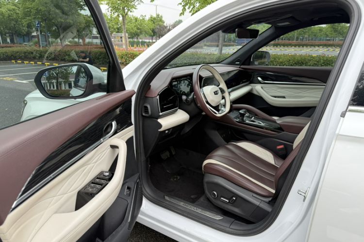 Used Geely Auto Monjaro L 2021 2.0TD DCT EVO Two-Wheel Drive Smart Luxury Version Interior 10