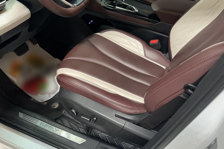 Used Geely Auto Monjaro L 2021 2.0TD DCT EVO Two-Wheel Drive Prestige Version Interior 2
