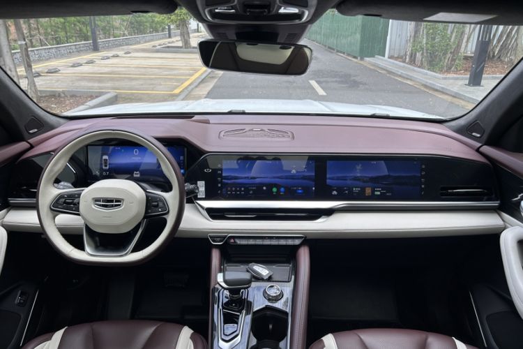 Used Geely Auto Monjaro L 2021 2.0TD DCT EVO Two-Wheel-Drive Flagship Version Interior 3