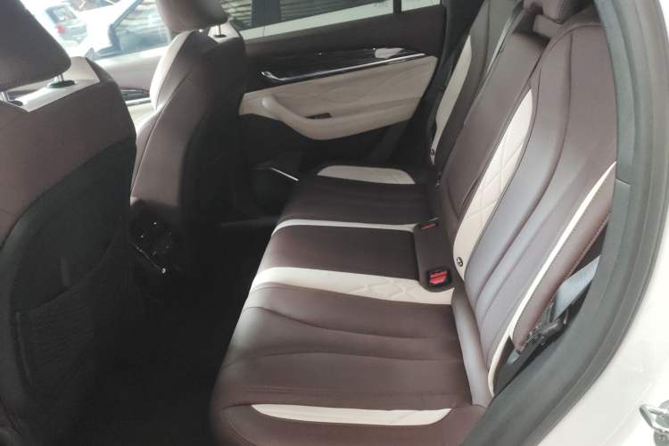 Used Geely Auto Monjaro L 2021 2.0TD DCT EVO Two-Wheel Drive Smart Luxury Version Interior 4