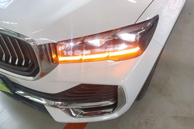 Used Geely Auto Monjaro L 2021 2.0TD DCT EVO Two-Wheel Drive Prestige Version Left Front Headlight