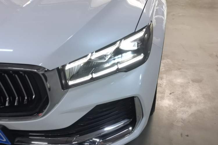 Used Geely Auto Monjaro L 2021 2.0TD DCT EVO Two-Wheel Drive Prestige Version Left Front Headlight