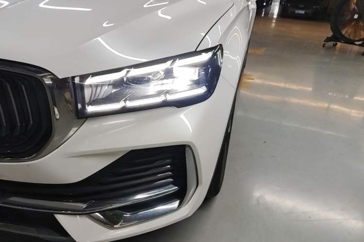 Used Geely Auto Monjaro L 2021 2.0TD DCT EVO Two-Wheel Drive Prestige Version Left Front Headlight