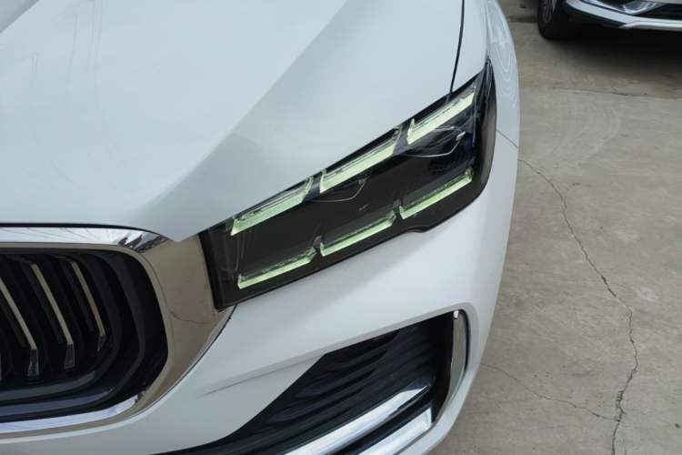 Used Geely Auto Monjaro L 2021 2.0TD DCT EVO Two-Wheel Drive Prestige Version Left Front Headlight