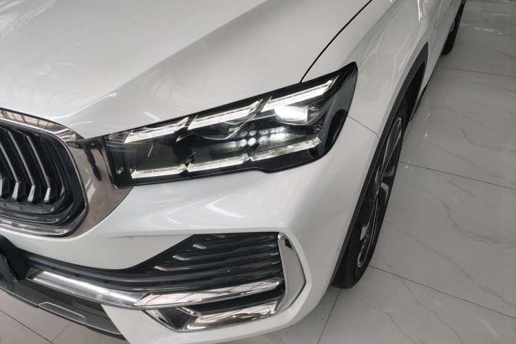 Used Geely Auto Monjaro L 2021 2.0TD DCT EVO Two-Wheel Drive Smart Luxury Version Left Front Headlight
