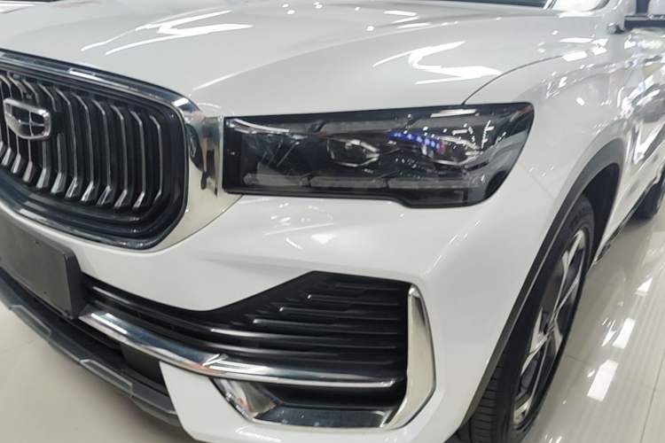 Used Geely Auto Monjaro L 2021 2.0TD DCT EVO Two-Wheel Drive Prestige Version Left Front Headlight