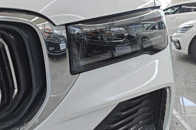 Used Geely Auto Monjaro L 2021 2.0TD DCT EVO Two-Wheel Drive Smart Luxury Version Left Front Headlight