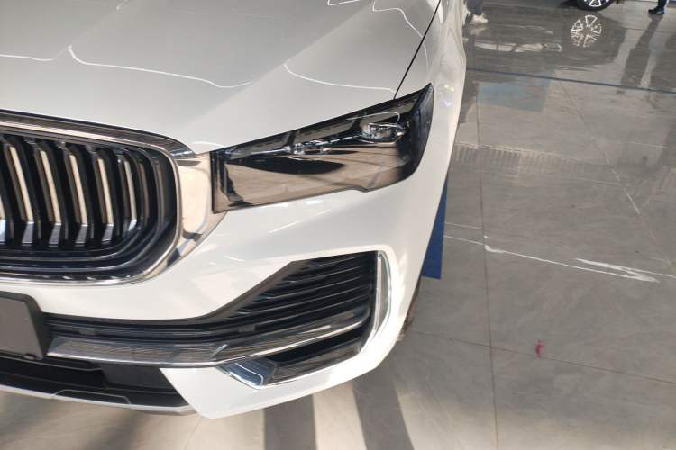 Used Geely Auto Monjaro L 2021 2.0TD High-Power Automatic All-Wheel Drive Luxury Version Left Front Headlight