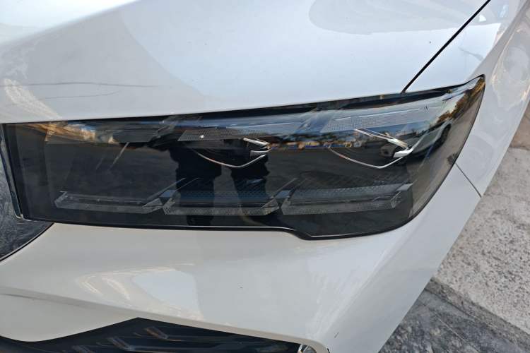 Used Geely Auto Monjaro L 2021 2.0TD DCT EVO Two-Wheel Drive Smart Luxury Version Left Front Headlight