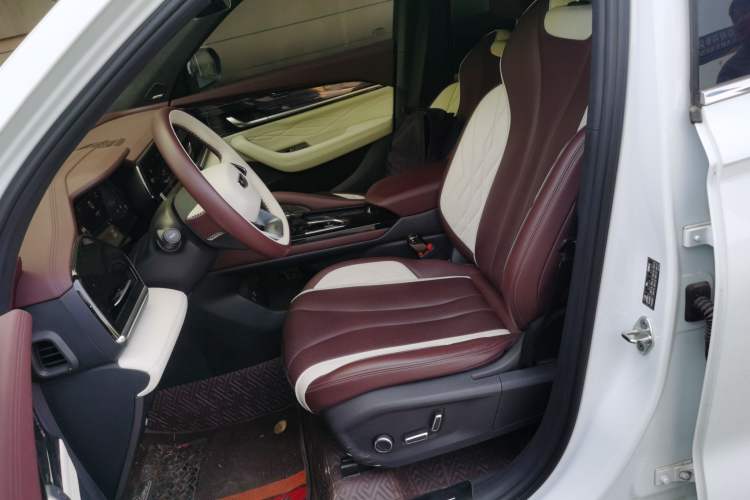 Used Geely Auto Monjaro L 2021 2.0TD DCT EVO Two-Wheel-Drive Flagship Version Left Front Seat