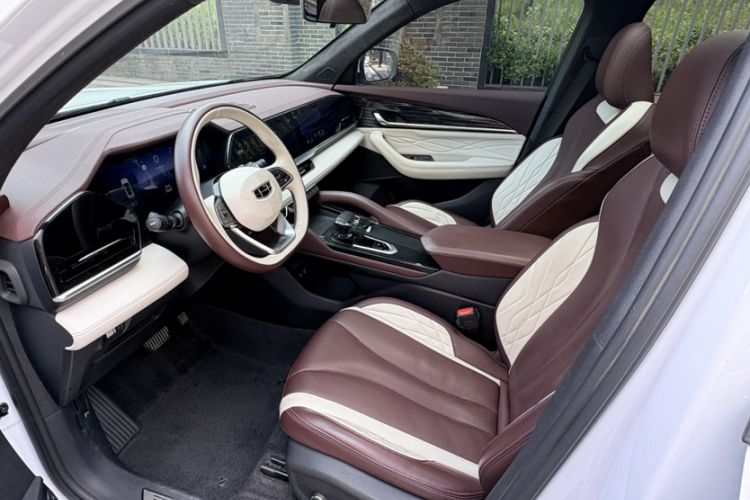 Used Geely Auto Monjaro L 2021 2.0TD DCT EVO Two-Wheel Drive Prestige Version Left Front Seat