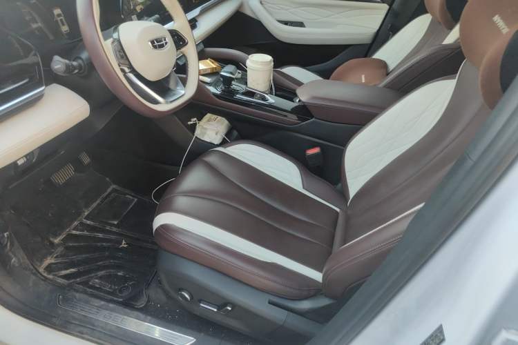 Used Geely Auto Monjaro L 2021 2.0TD DCT EVO Two-Wheel Drive Smart Luxury Version Left Front Seat