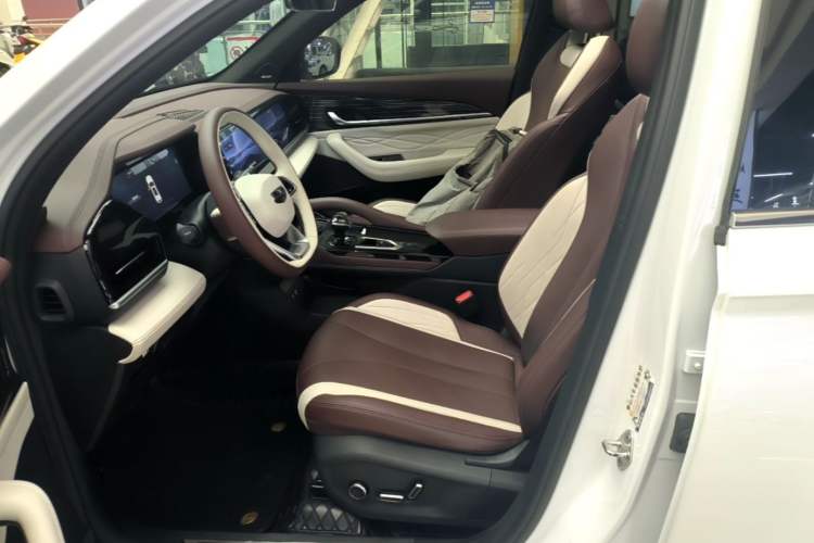 Used Geely Auto Monjaro L 2021 2.0TD DCT EVO Two-Wheel Drive Smart Luxury Version Left Front Seat