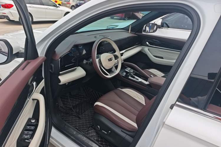 Used Geely Auto Monjaro L 2021 2.0TD DCT EVO Two-Wheel Drive Prestige Version Left Front Seat