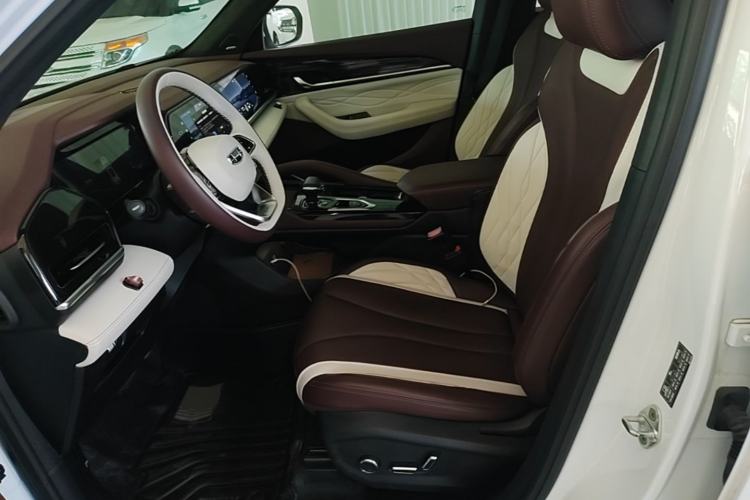 Used Geely Auto Monjaro L 2021 2.0TD High-Power Automatic All-Wheel Drive Luxury Version Left Front Seat