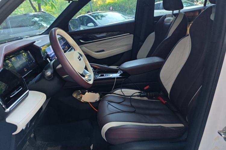 Used Geely Auto Monjaro L 2021 2.0TD DCT EVO Two-Wheel Drive Prestige Version Left Front Seat
